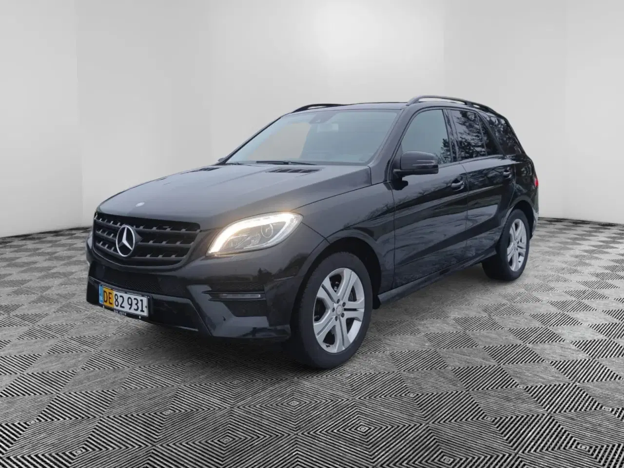 Billede 1 - Mercedes ML350 3,0 BlueTEC AMG Line aut. 4Matic Van