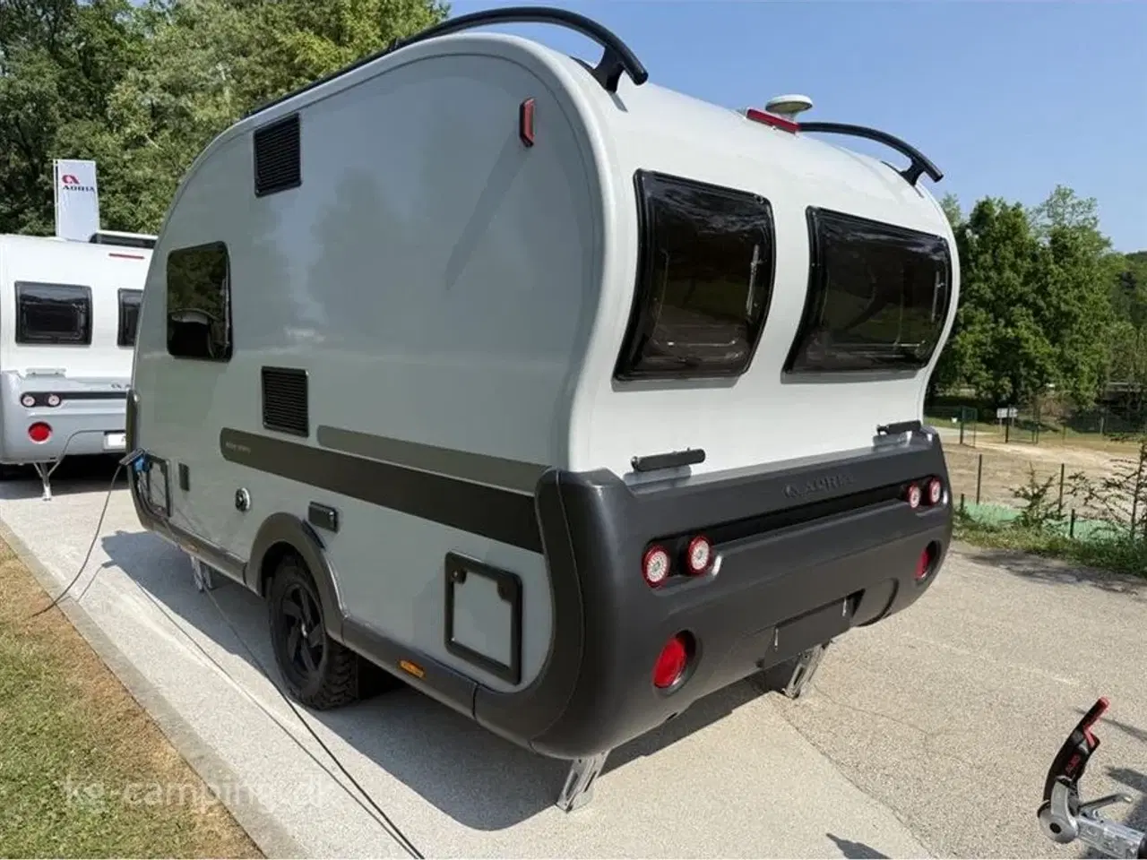 Billede 3 - 2026 - Adria Action 391 LH Sport   2026 Nyhed - Action 391 LH SPORTS - 1500 kg Aksel og TV-arm