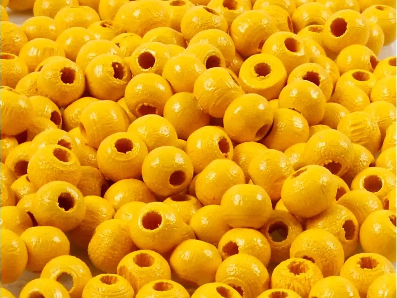 Billede 1 - Træperler, diam. 5 mm, hulstr. 1,5 mm, gul, 6g/ 1 pk.