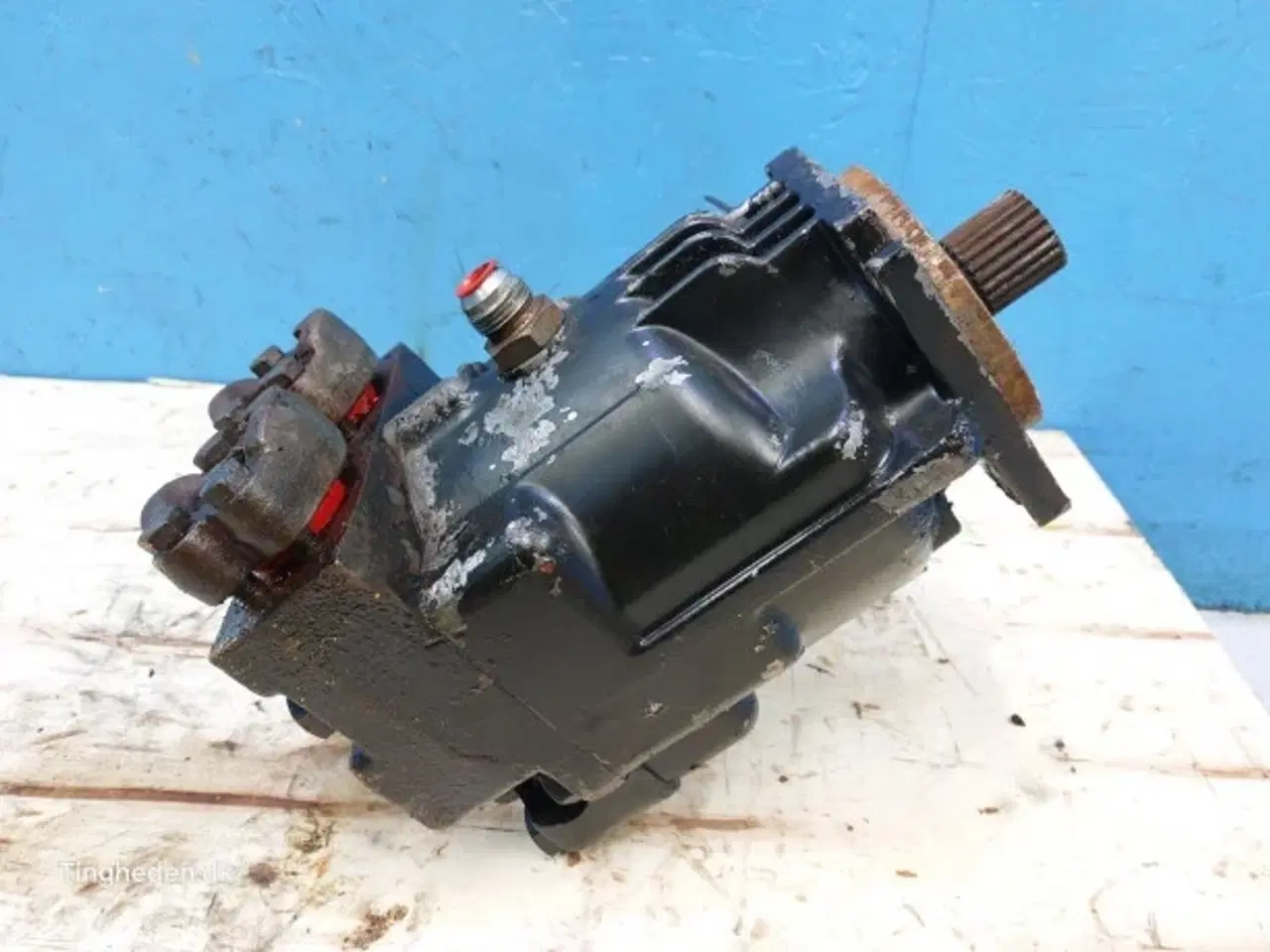 Billede 2 - New Holland FX38 Hydraulikmotor 89511750