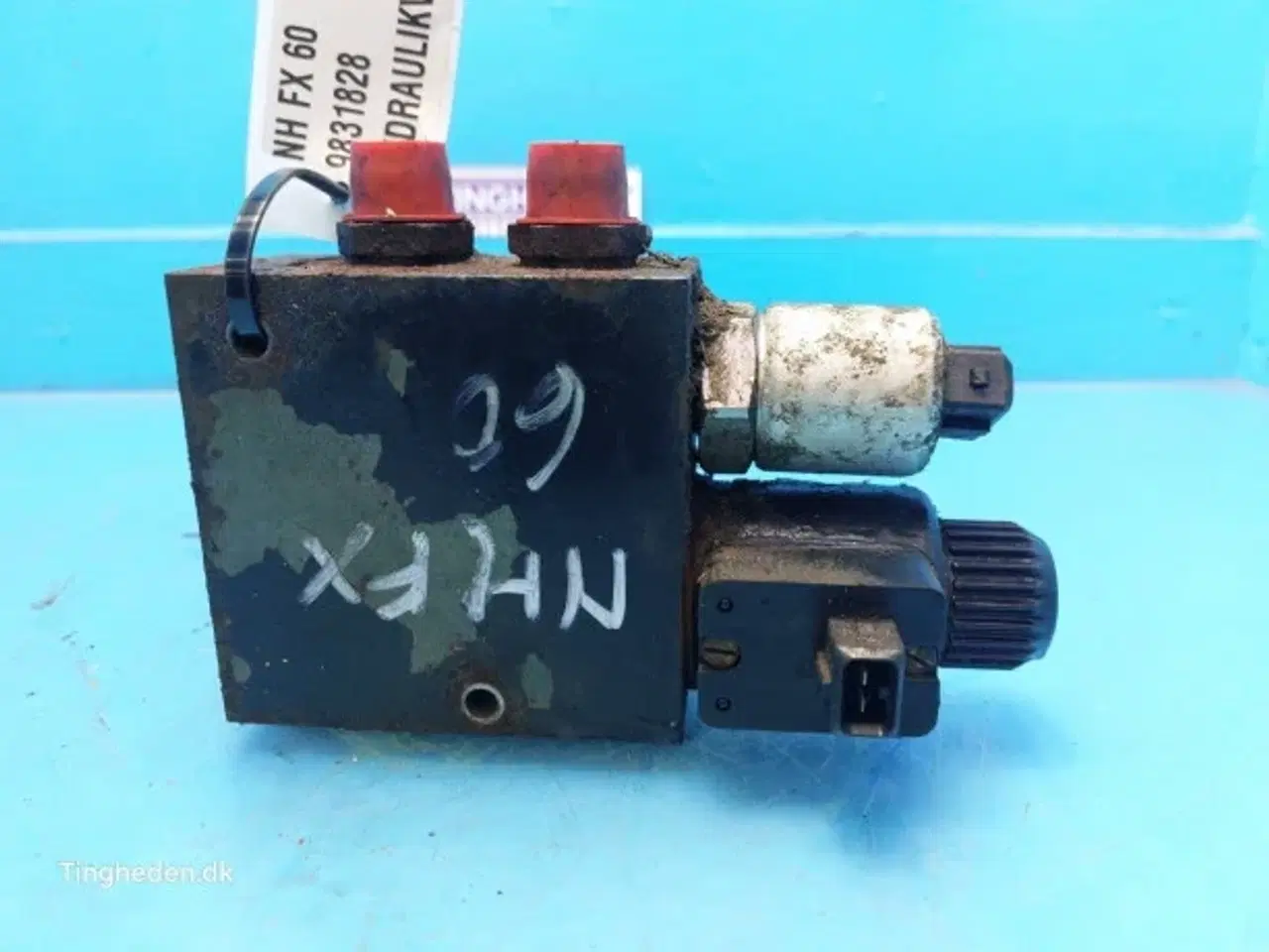 Billede 2 - New Holland FX60 Hydraulikventil 9831828