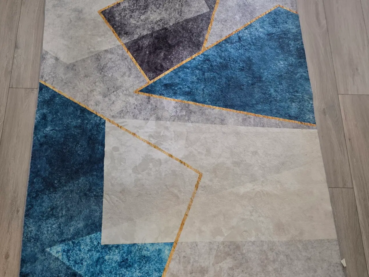 Billede 1 - Gulvtæppe