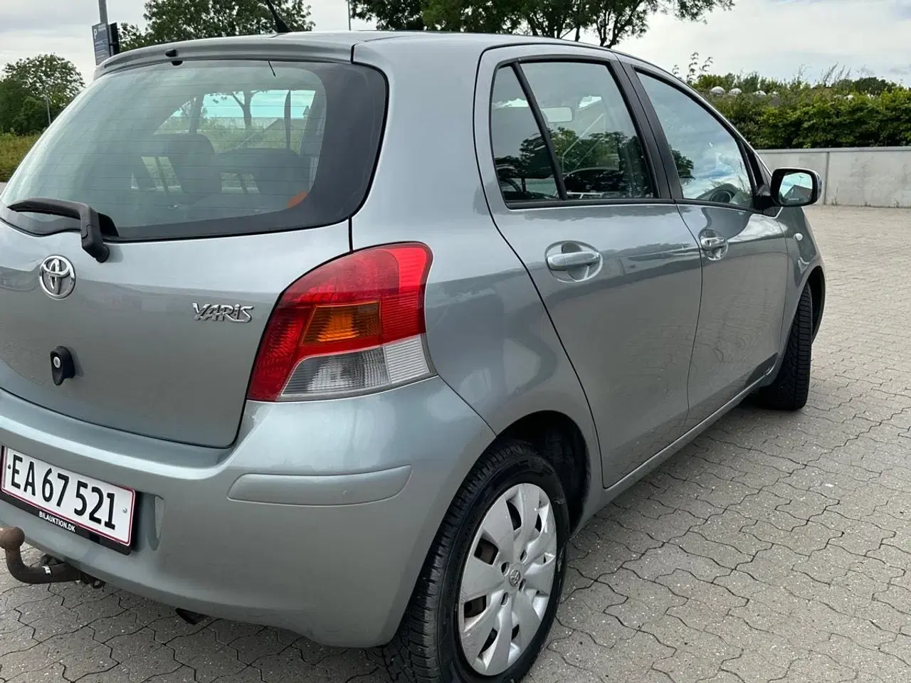 Billede 4 - Toyota Yaris 1.3 Automat – 2009
