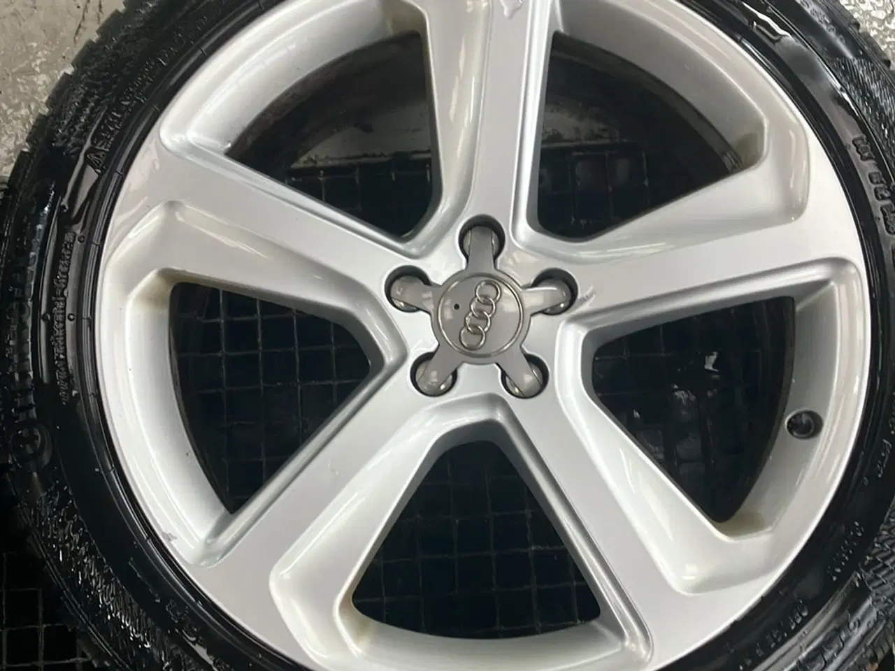 Billede 2 - Audi q5 vinterhjul