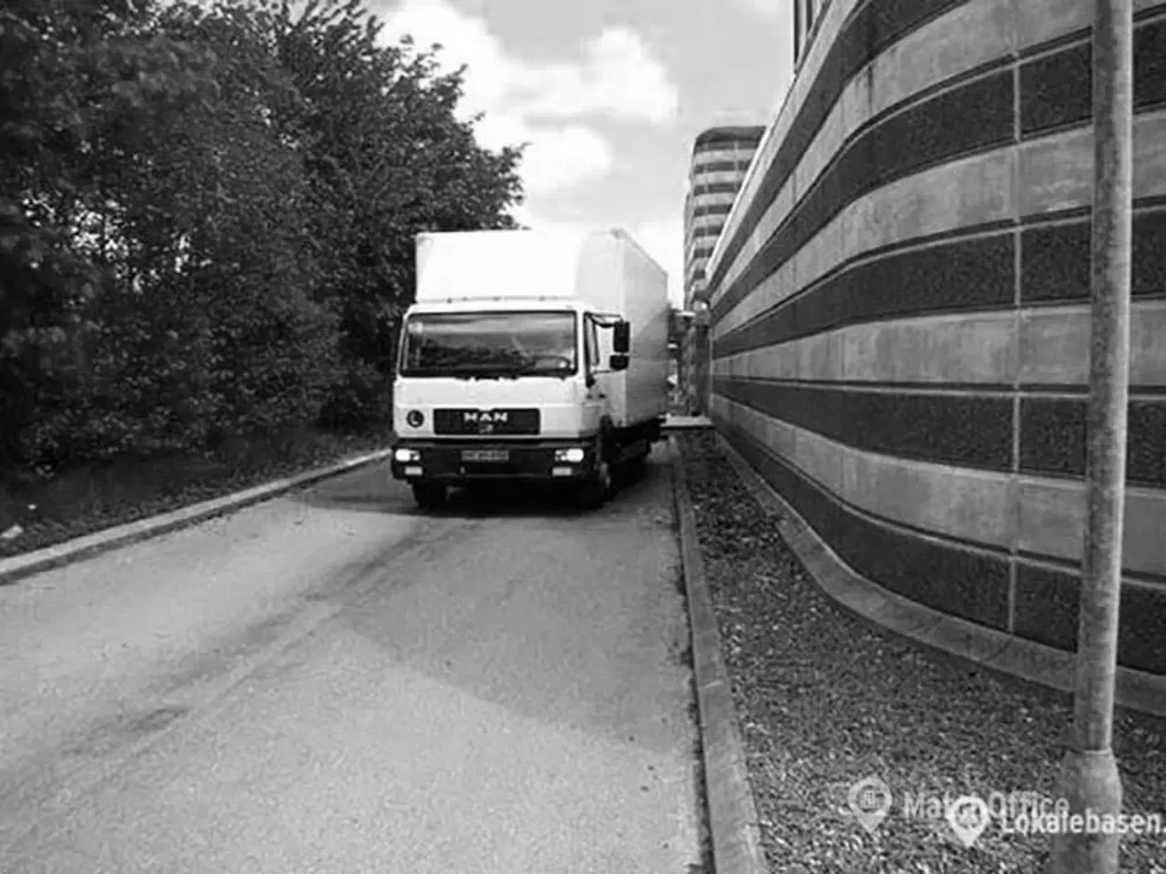 Billede 3 - Separate. aflåslige & tørre  (delt) lagerlokaler til leje / Lejemålet er på 30m2 fordelt mellem 2 lejere