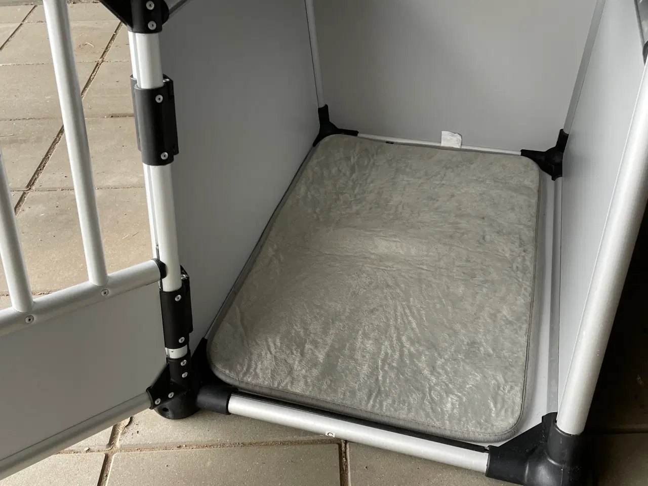 Billede 4 - Bur til små og mellemstore hunde 