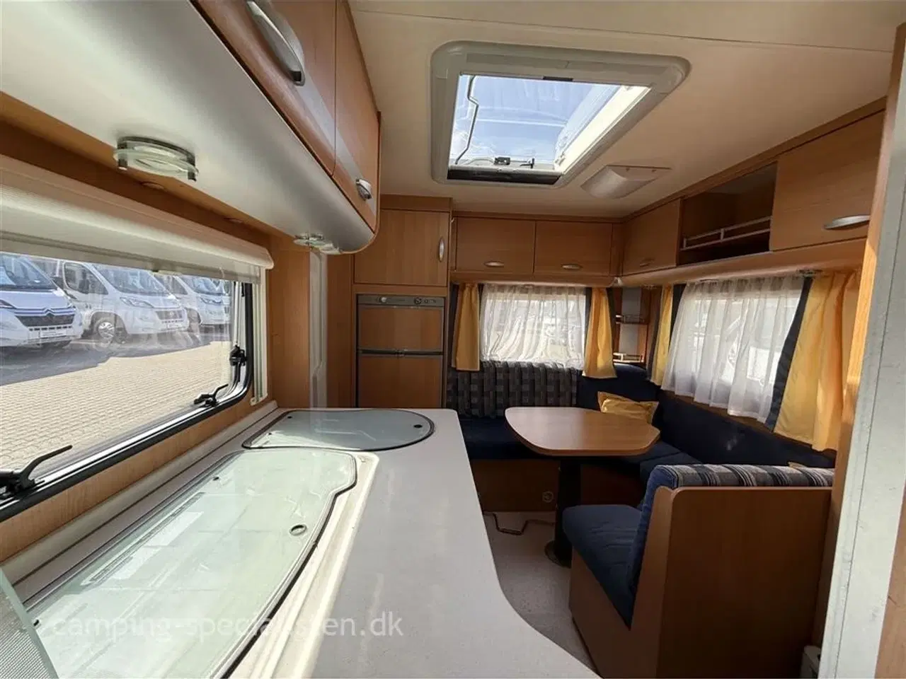 Billede 8 - 2007 - Knaus Sport 450 FS   Knaus Sport 450 FS 2007 - Se den nu hos Camping-Specialisten.dk