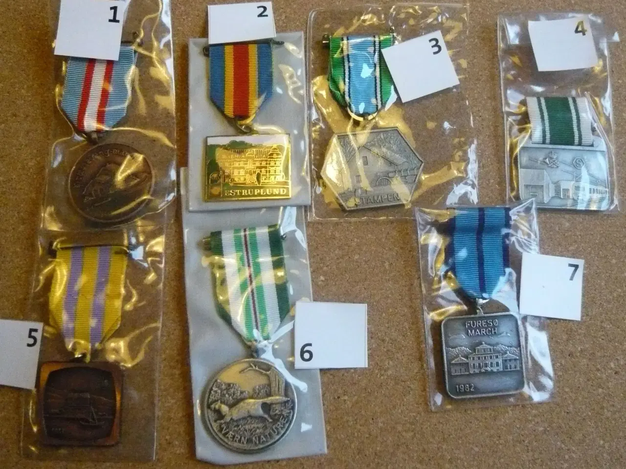 Billede 1 - Diverse medaljer (4)