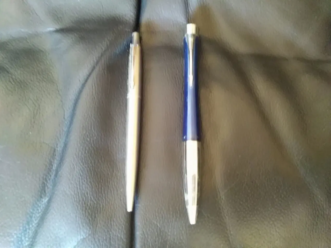 Billede 3 - 2 Parker Orginale Som nye Uden buler skrammer osv 