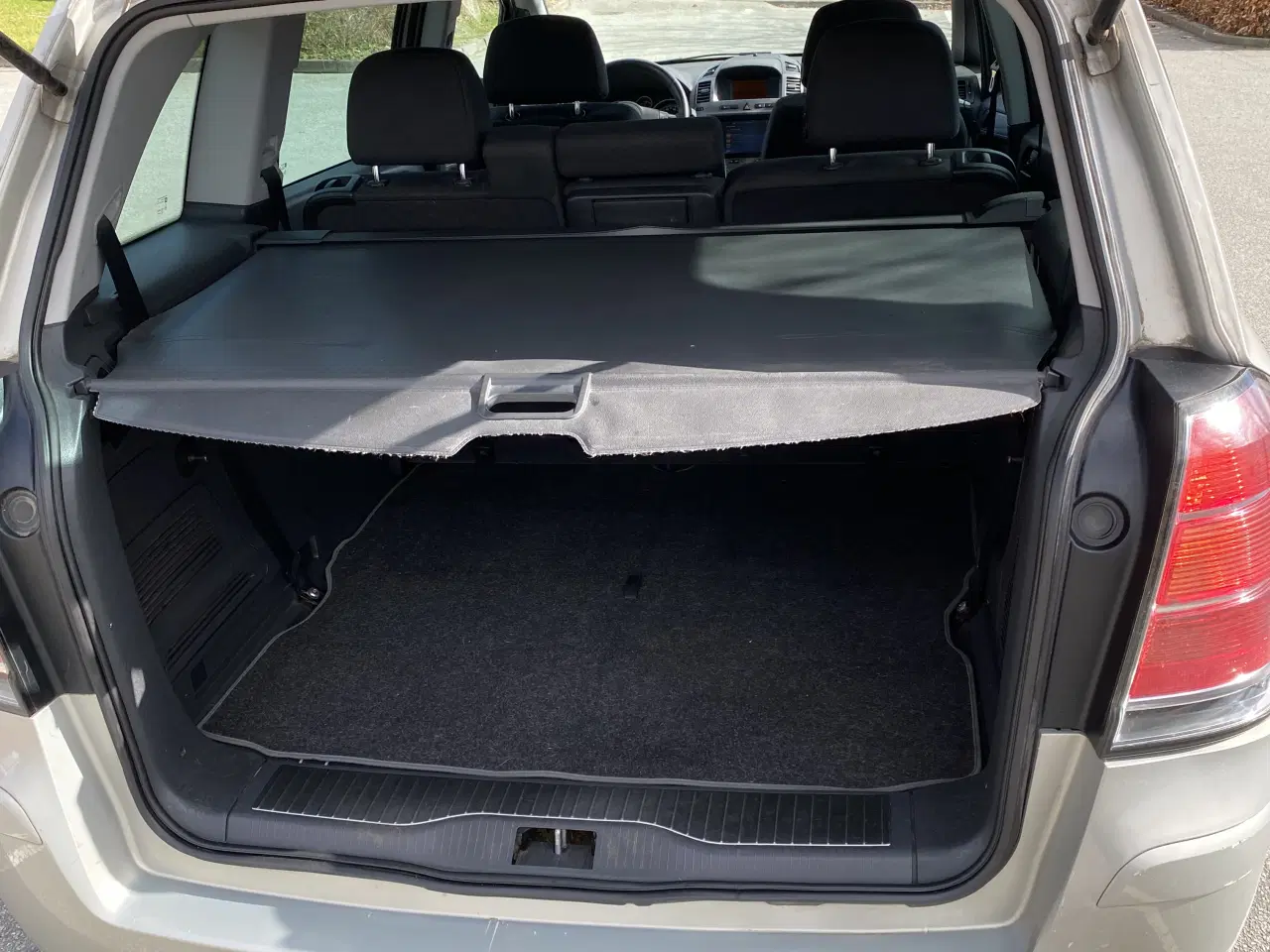 Billede 6 - Velholdt Opel Zafira 