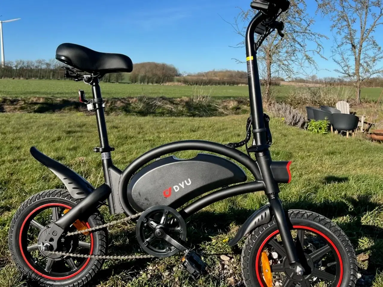 Billede 1 - Lille sammenklappelig elcykel