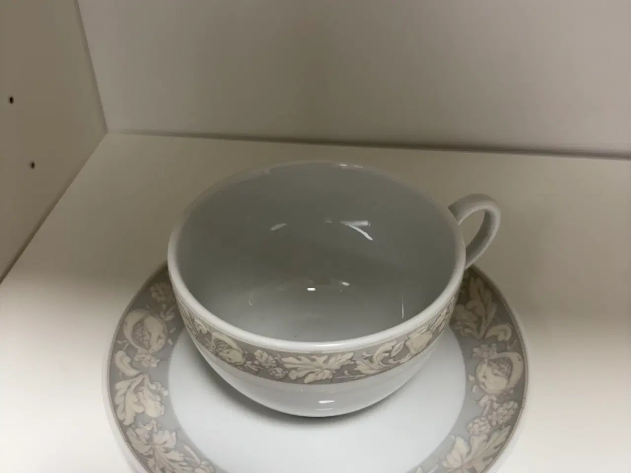 Billede 1 - Solene kaffekop med underkop 