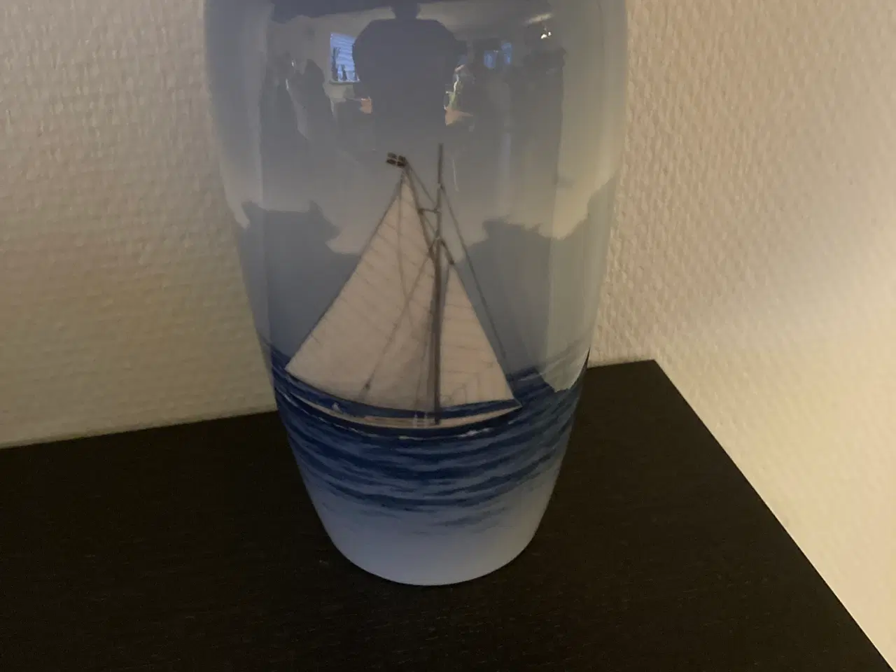 Billede 1 - Royal Copenhagen vase med sejlskib
