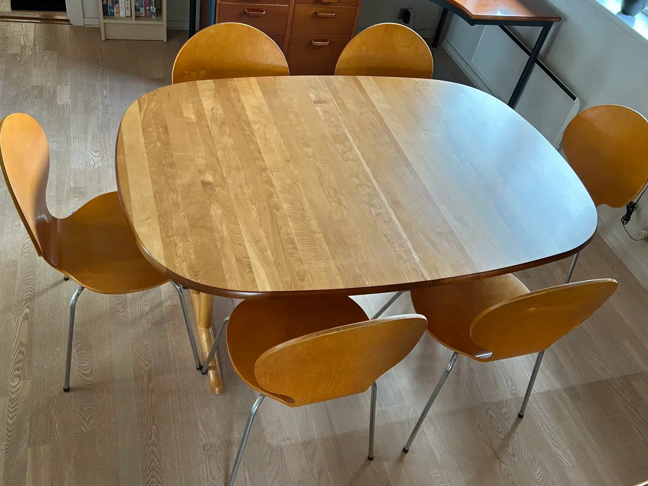 Billede 1 - Gangsø spisebord