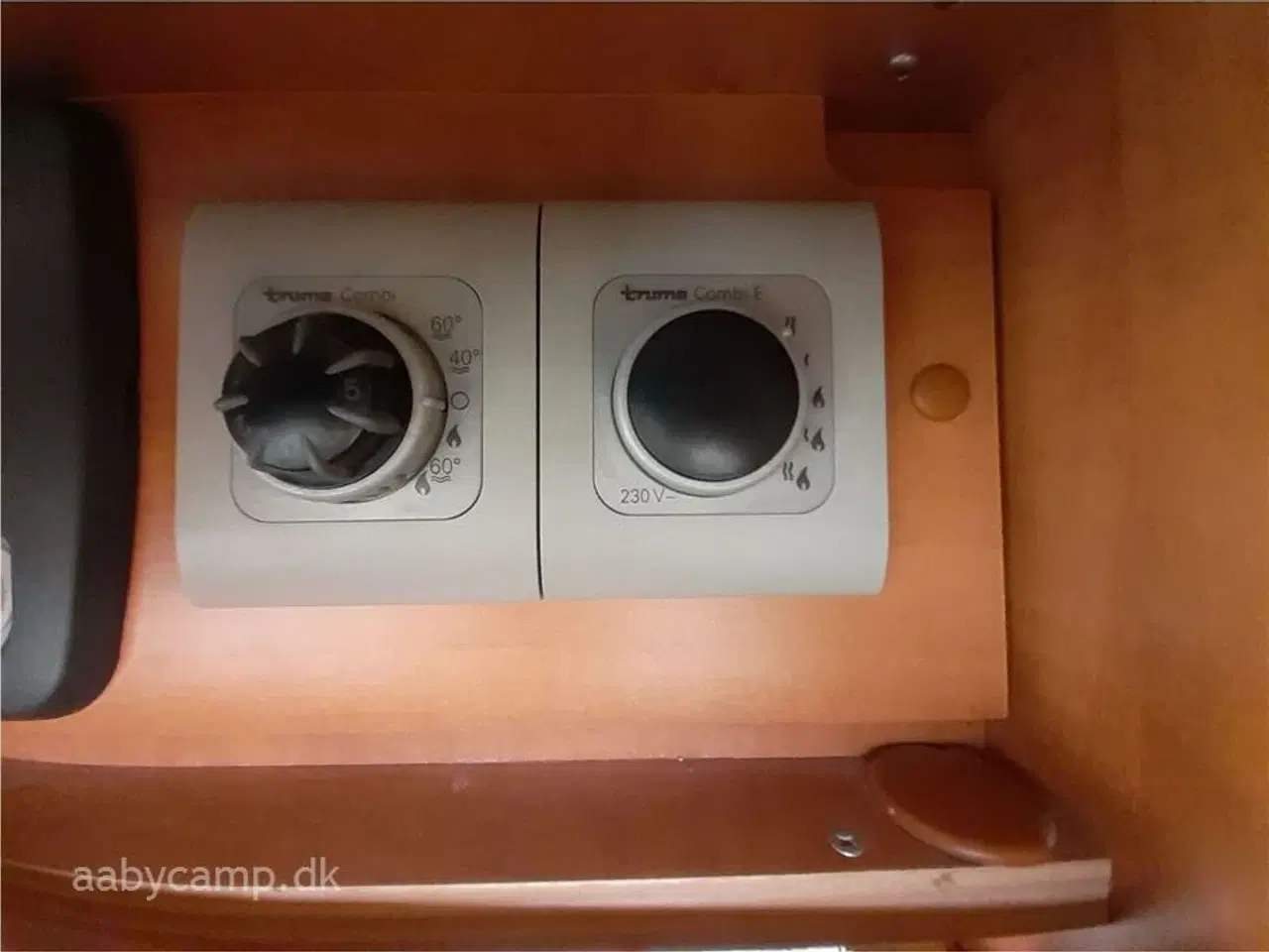 Billede 21 - 2012 - Carthago chic c line   dobbeltbund vintervogn. solceller. batteri.