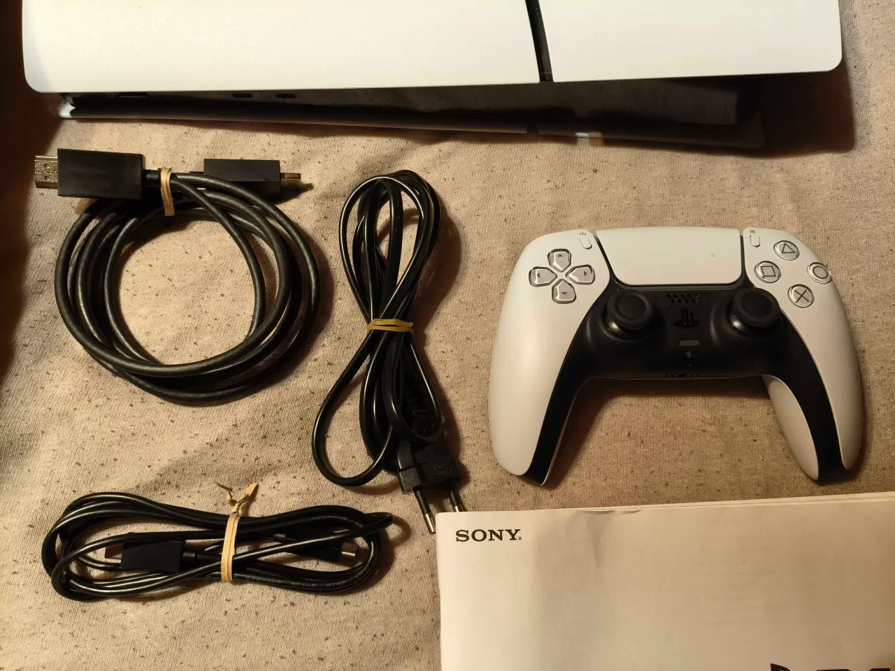 Billede 3 - Sony PlayStation 5 sælges.