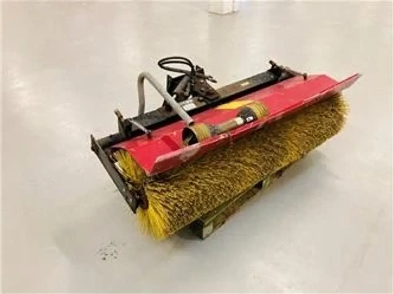 Billede 1 - GMR Kost 150 cm