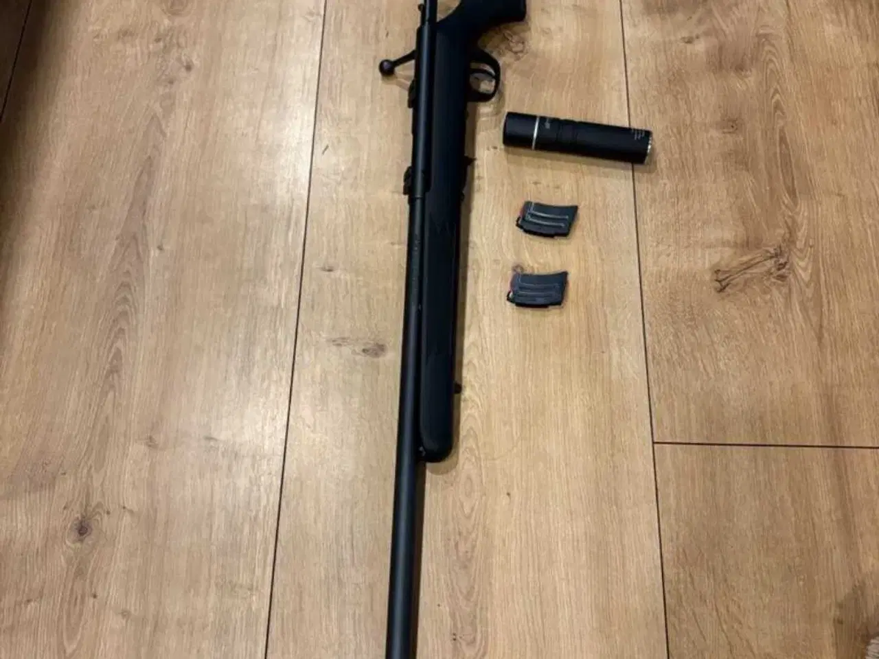 Billede 5 - Savage cal. 22 salon riffel 