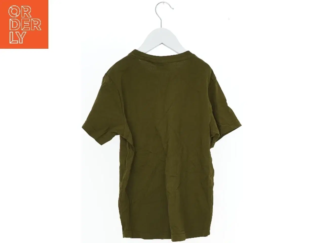 Billede 2 - T-shirt med lomme fra Hummel (str. 140)