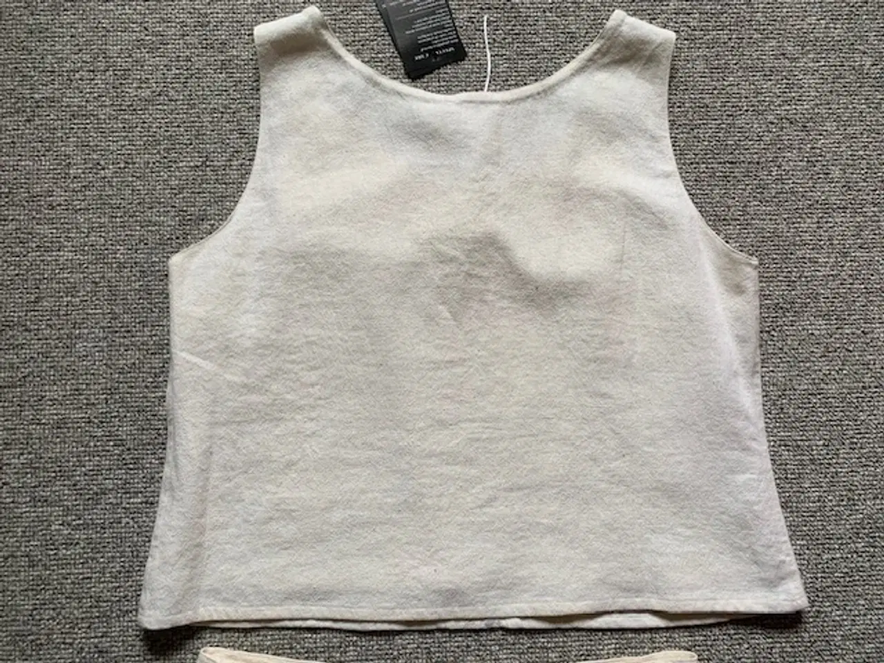 Billede 7 - Ny nederdel str. 40, top str. 42 JENSEN Women Only