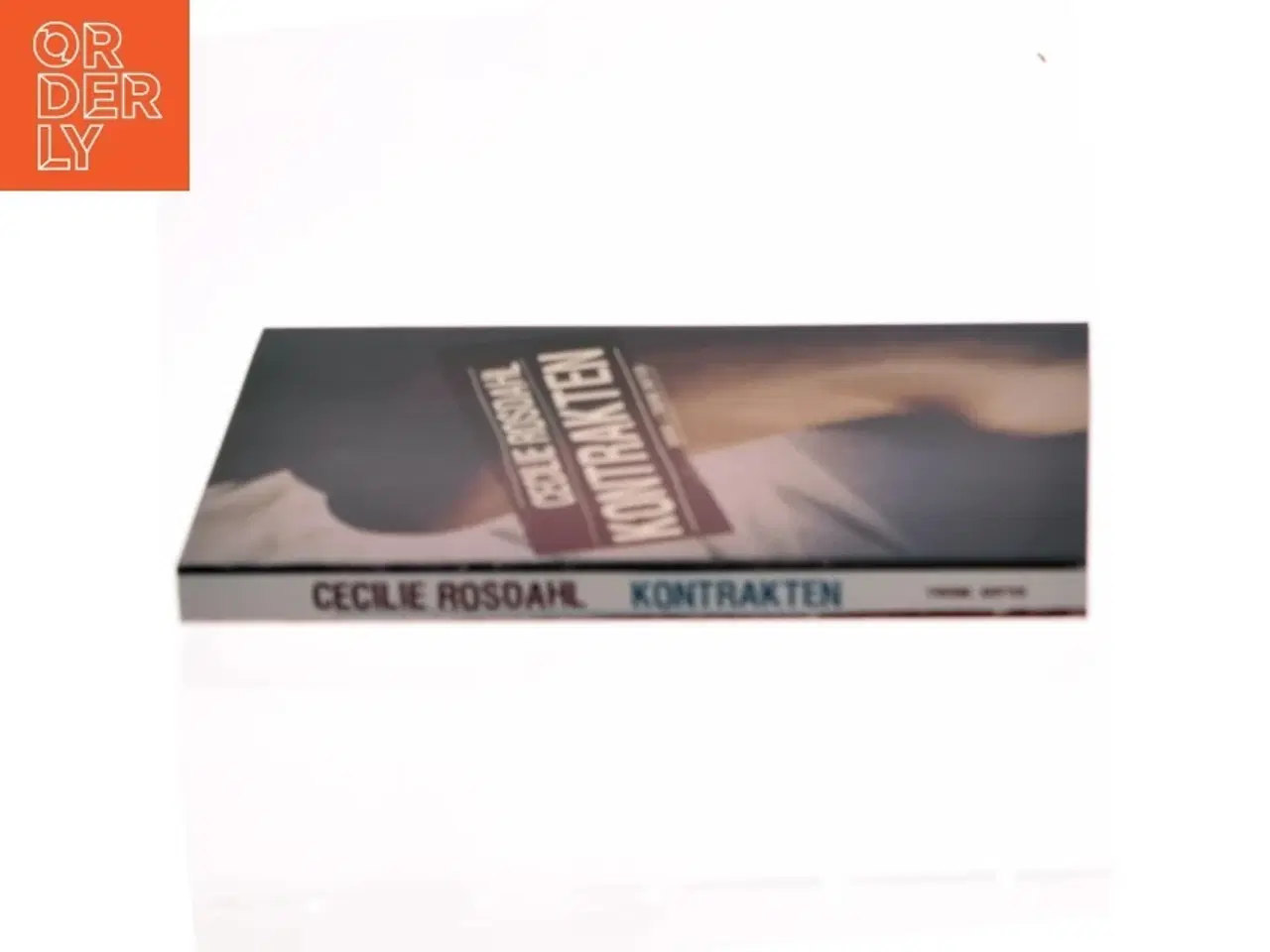 Billede 2 - Kontrakten : roman af Cecilie Rosdahl (Bog)