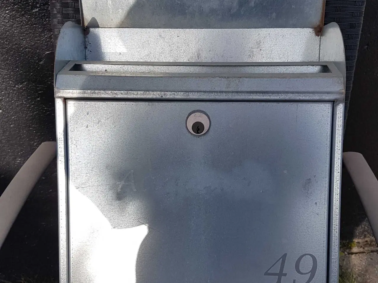 Billede 3 - Galvaniseret postkasse med 2 rum. 