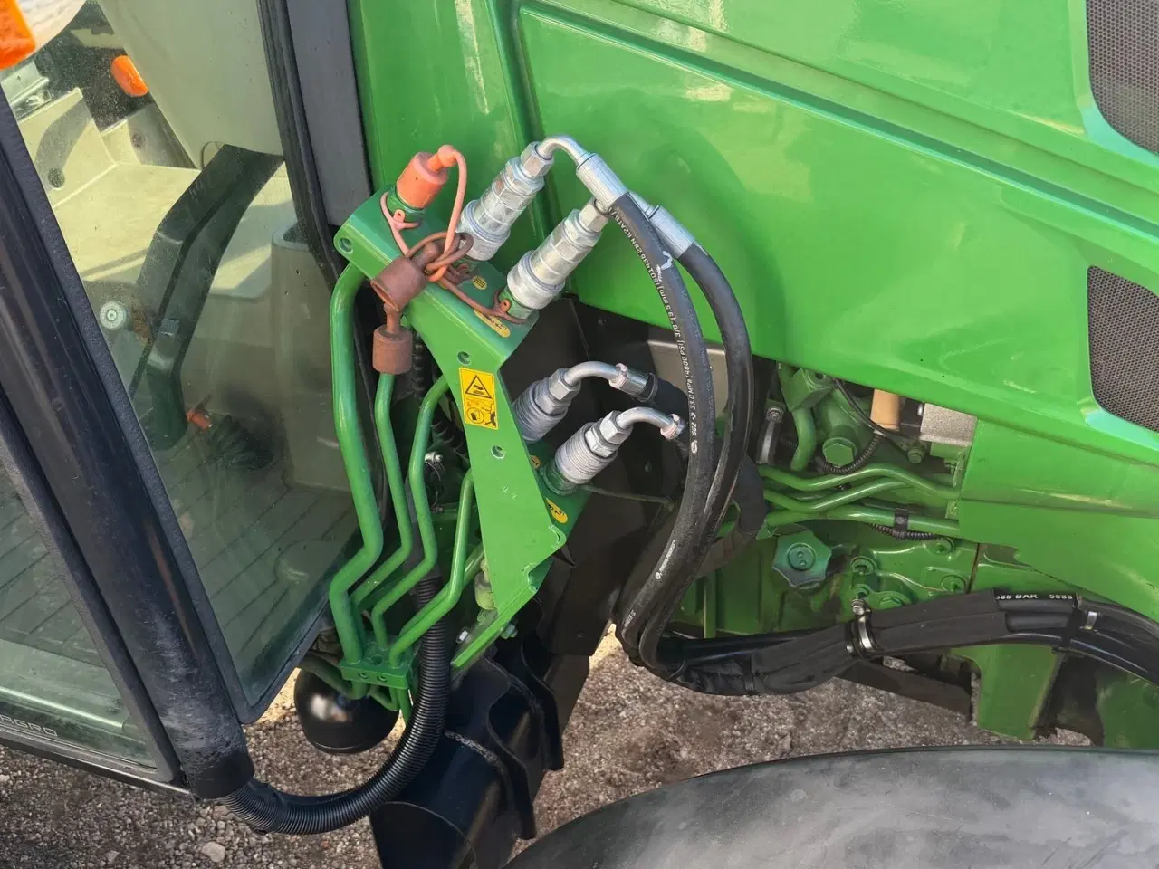 Billede 8 - John Deere 5105GF FRONTLIFT. HJUL MED TRAKTORDÆK MEDFØLGER