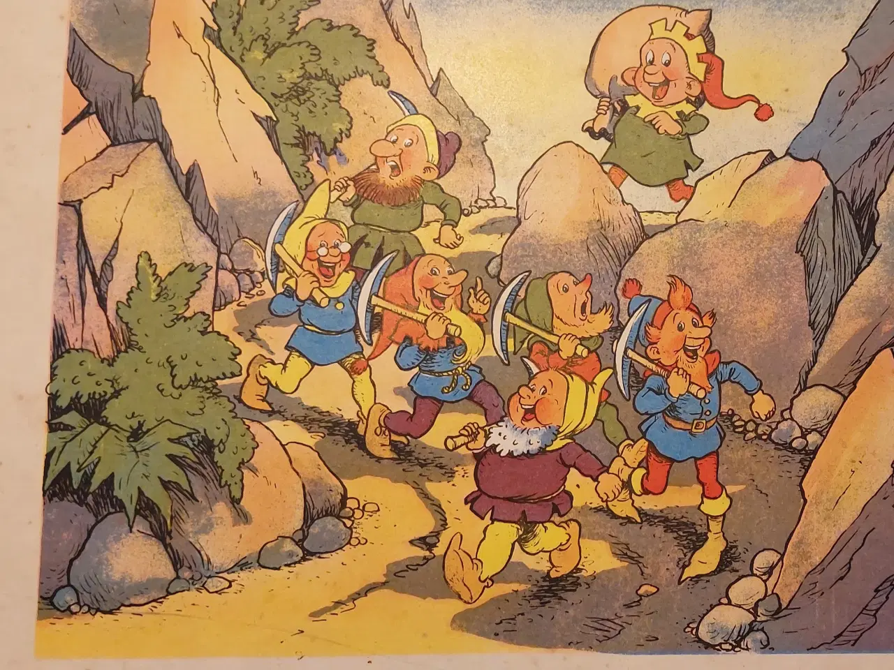 Billede 7 - Snehvide Eventyrkommedie i 6 akter