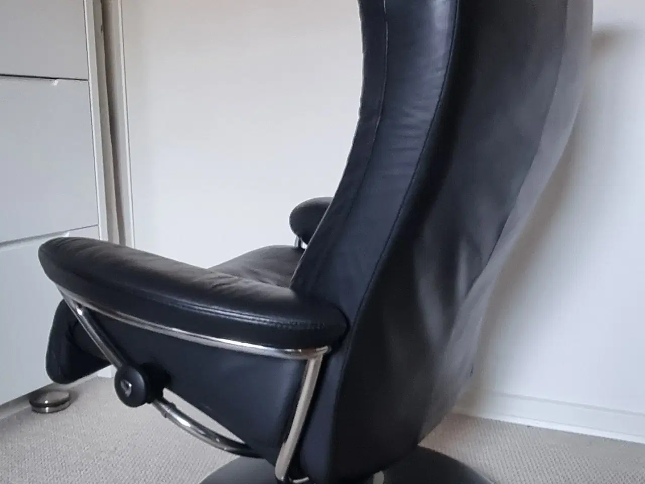 Billede 8 - Stressless stol og skammel