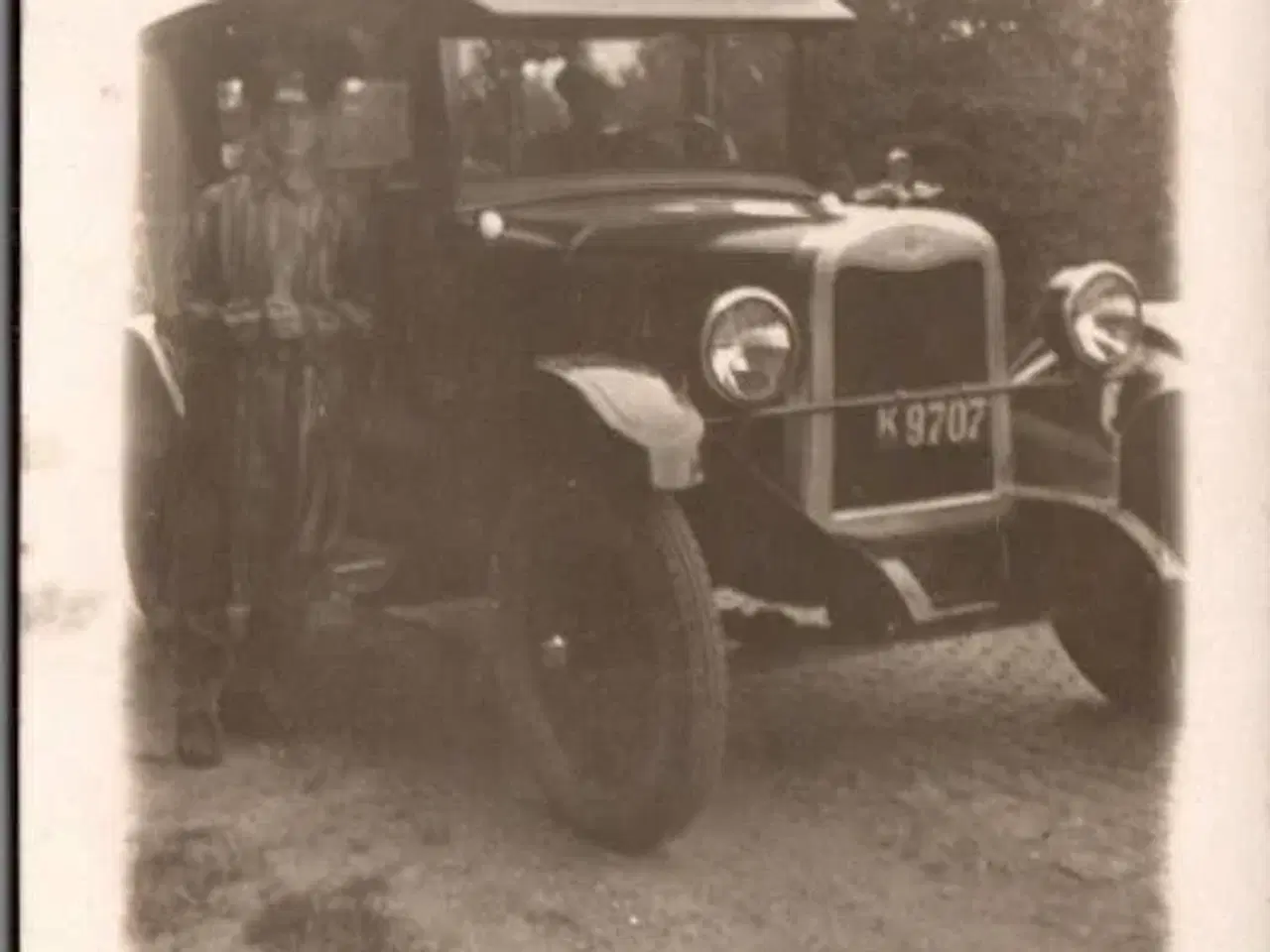 Billede 1 - Bilens Ejer : Cigarhandler D. Jørgensen - Frederiksborgvej 205 - Fotokort - Ubrugt