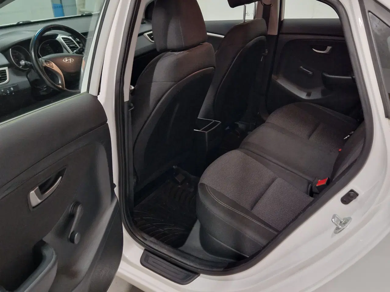 Billede 3 - Hyundai I30 1.6 CRDi 5 dørs Hatchback