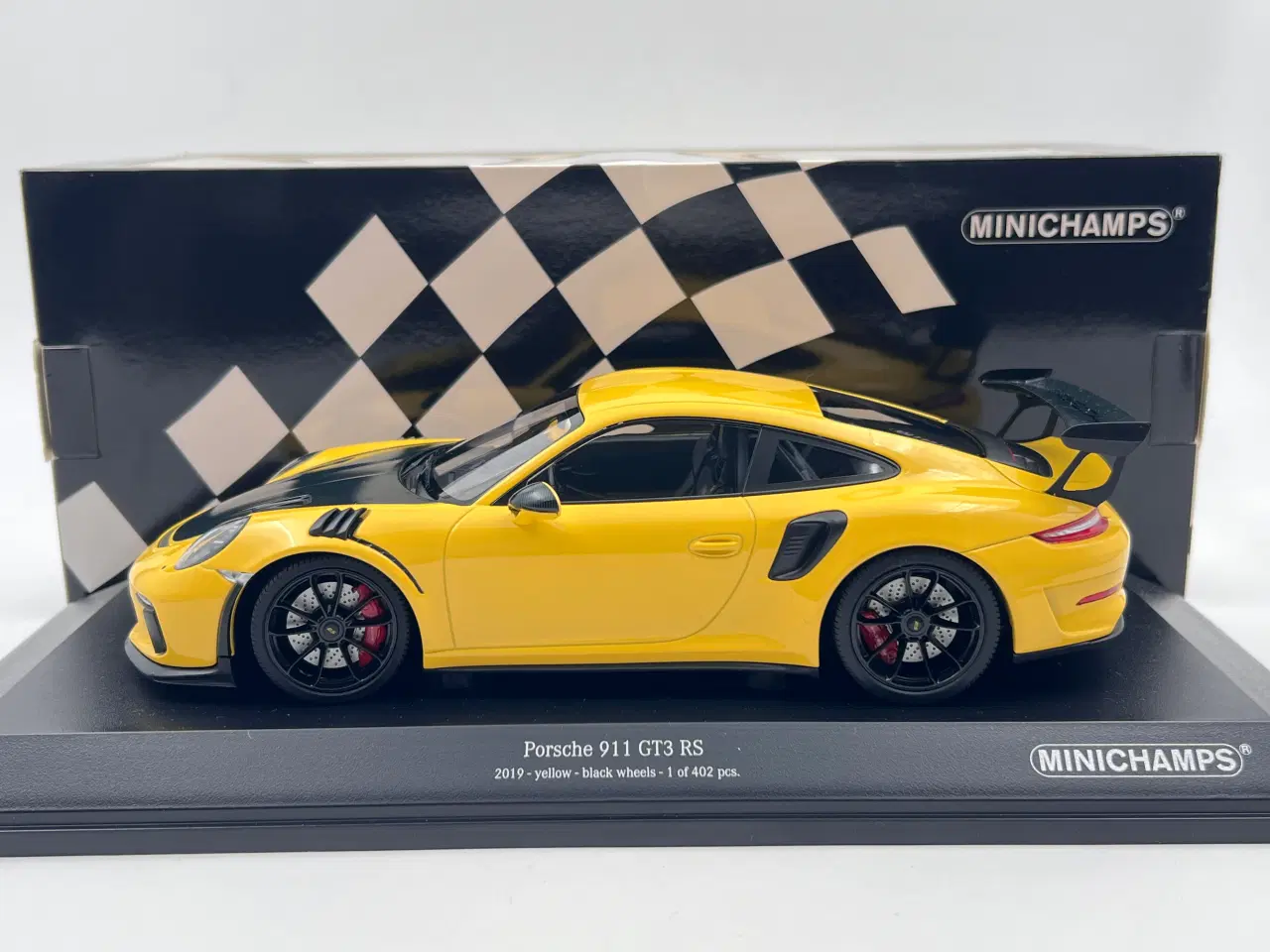 Billede 9 - 2019 Porsche 911 (991.2) GT3 RS 1 af 402 - 1:18 