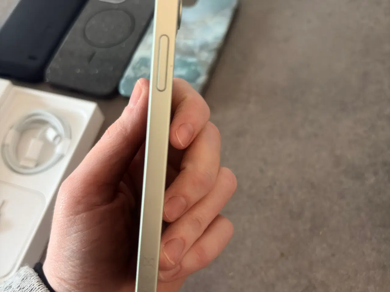 Billede 10 - iPhone 12 grøn, 64 gb og med tilbehør