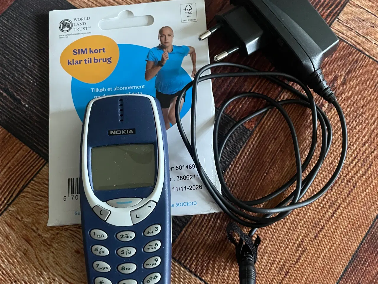 Billede 1 - Nokia 3310 med lader og startpakke