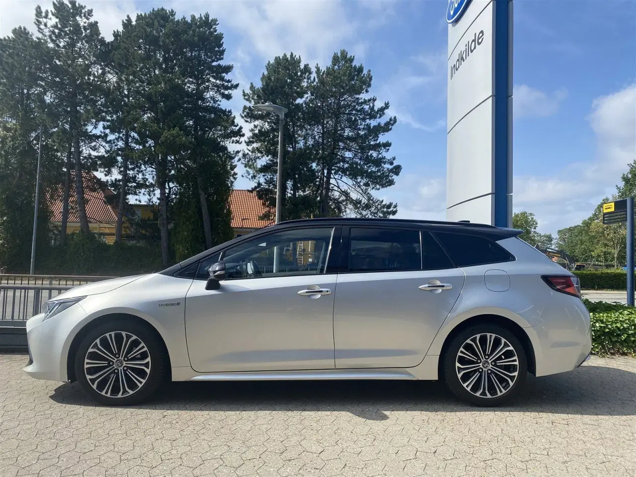 Billede 2 - Toyota Corolla 1,8 Hybrid H3 Design Touring Sports MDS