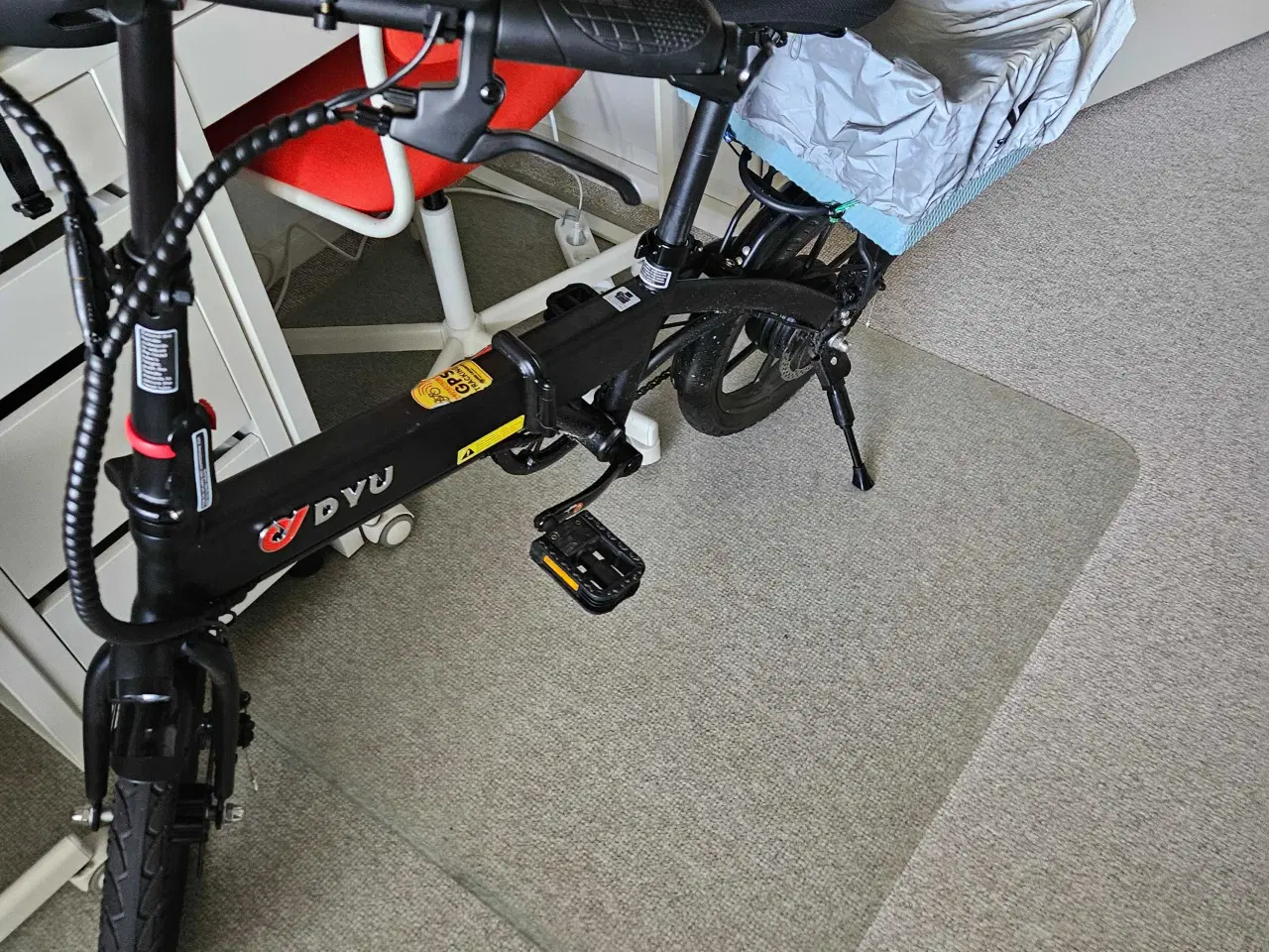 Billede 2 - El cykel, næsten ny. Klap sammen. 