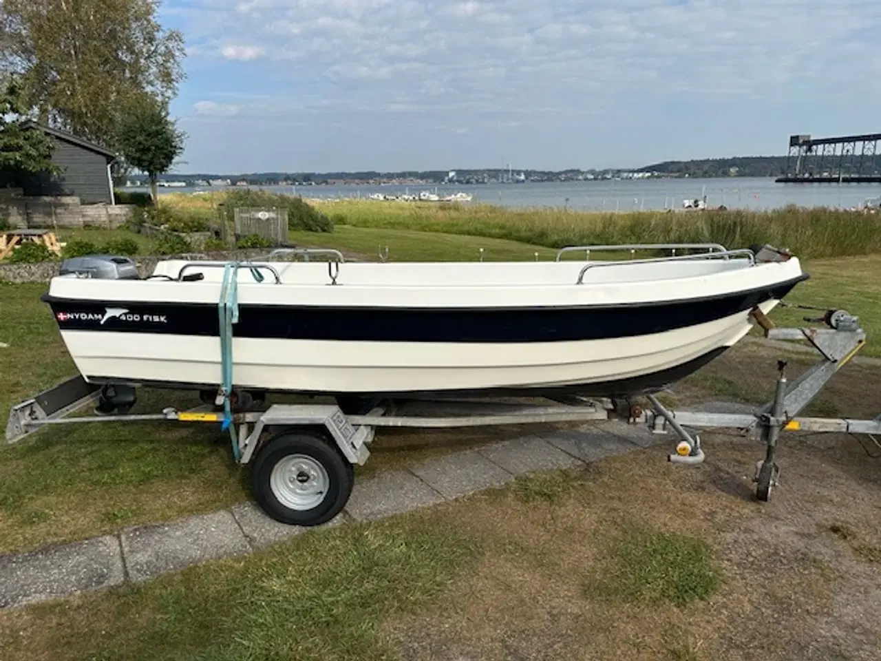 Billede 1 - Jolle Nydam fisk 400 m. trailer