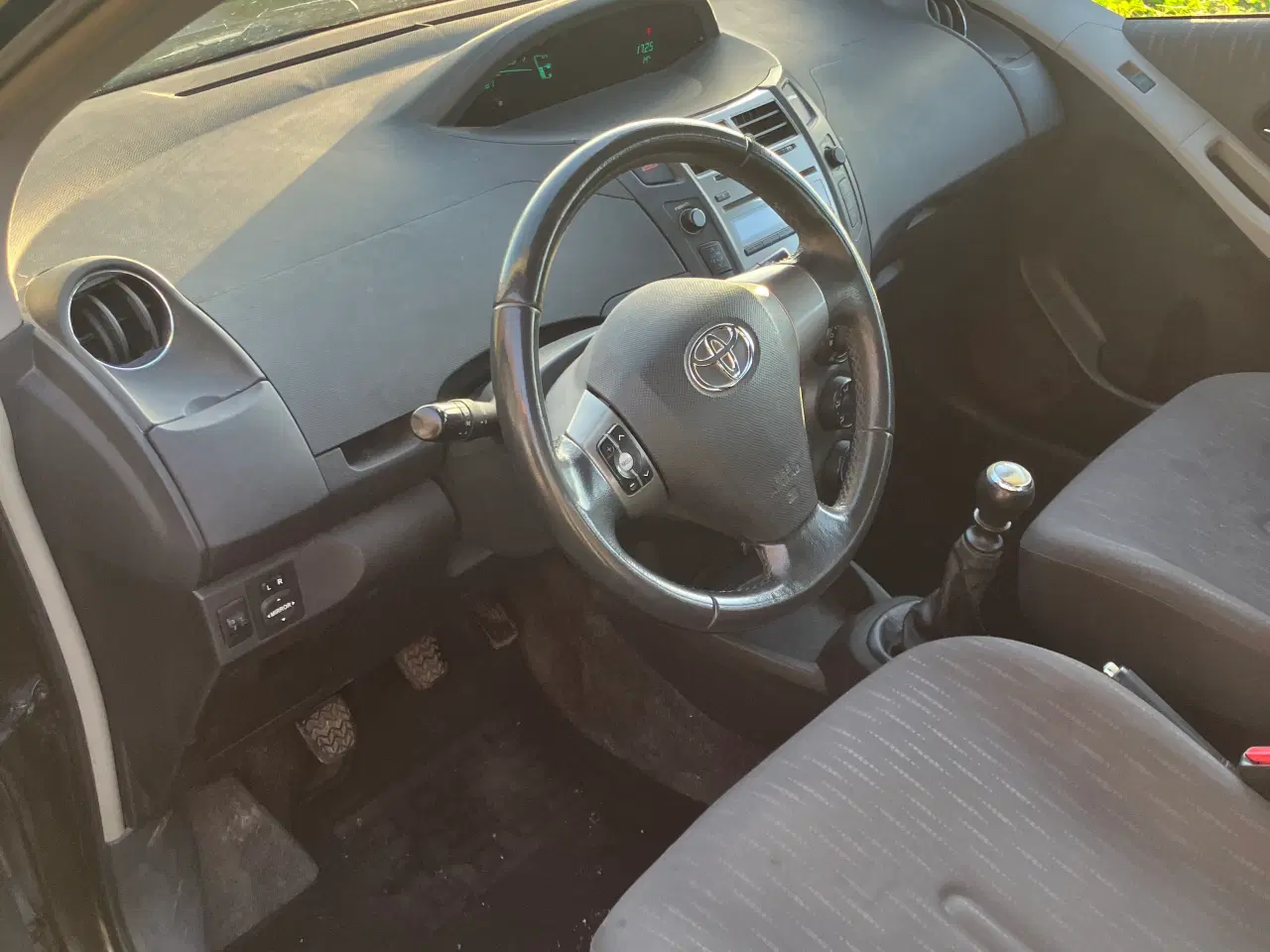 Billede 7 - Toyota Yaris 1,3 Benzin