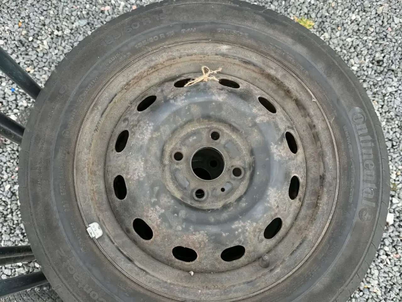 Billede 1 - 15" stålfælge med Continental sommerdæk 185/60/15