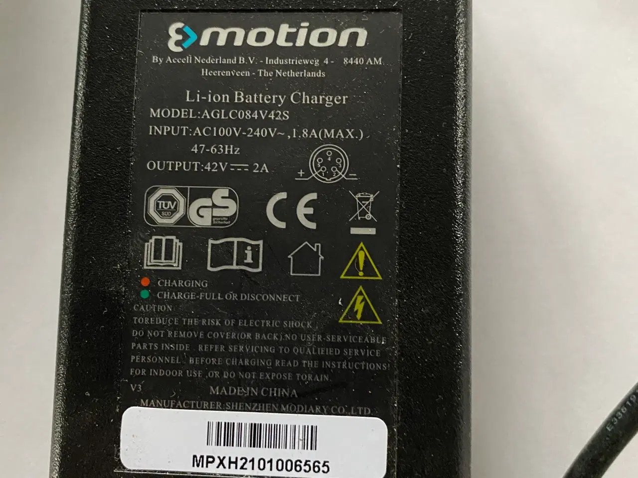 Billede 1 - Lader til elcykel batteri.