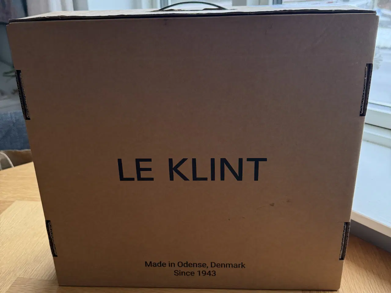 Billede 3 - Hvid LE KLINT Model 1 Pendel 1-30 m. messing