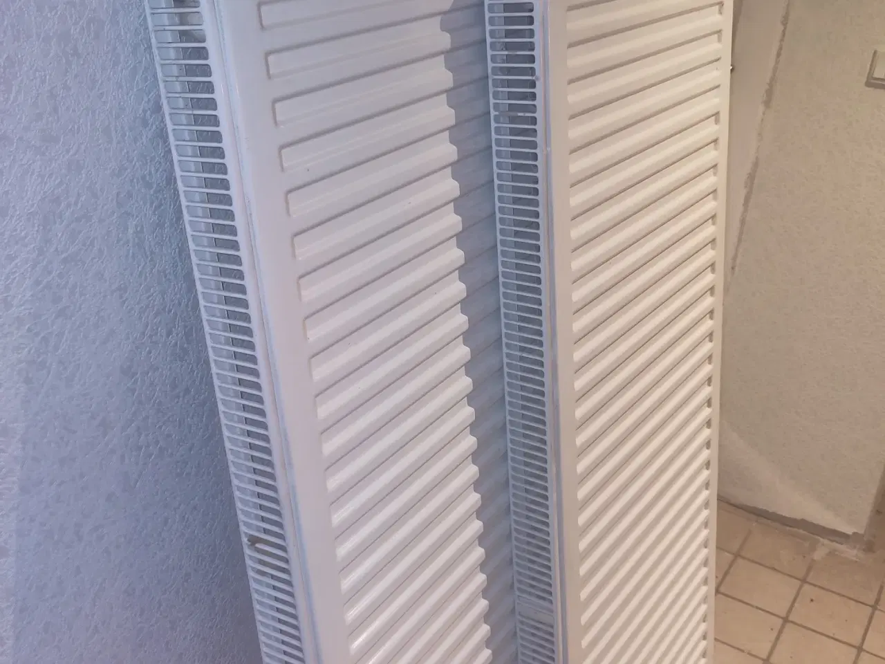 Billede 2 - Radiator 500x1400mm 2 Stk