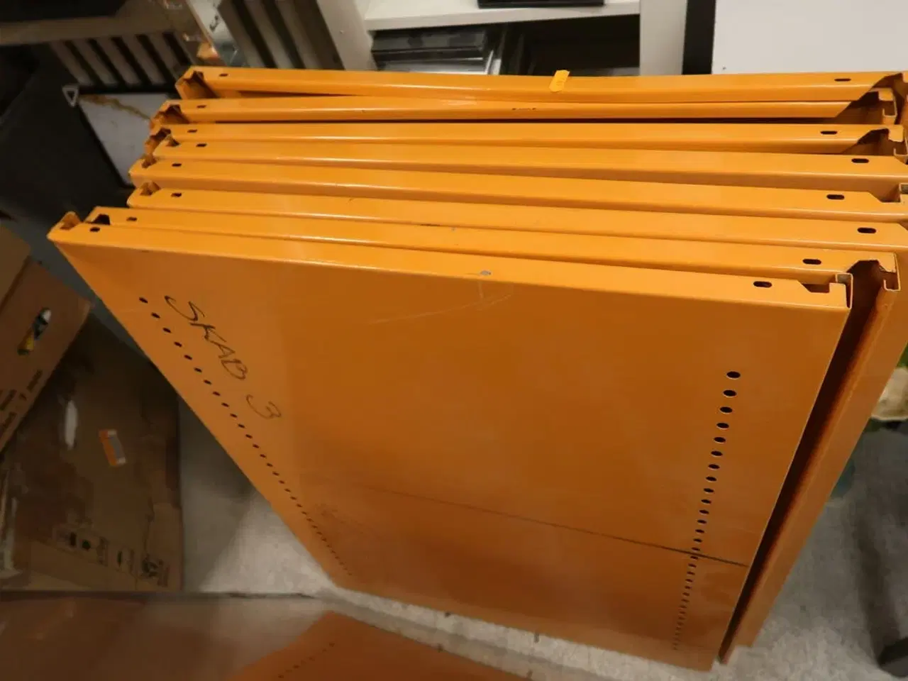 Billede 3 - Ramme som hylder til lagerreoler