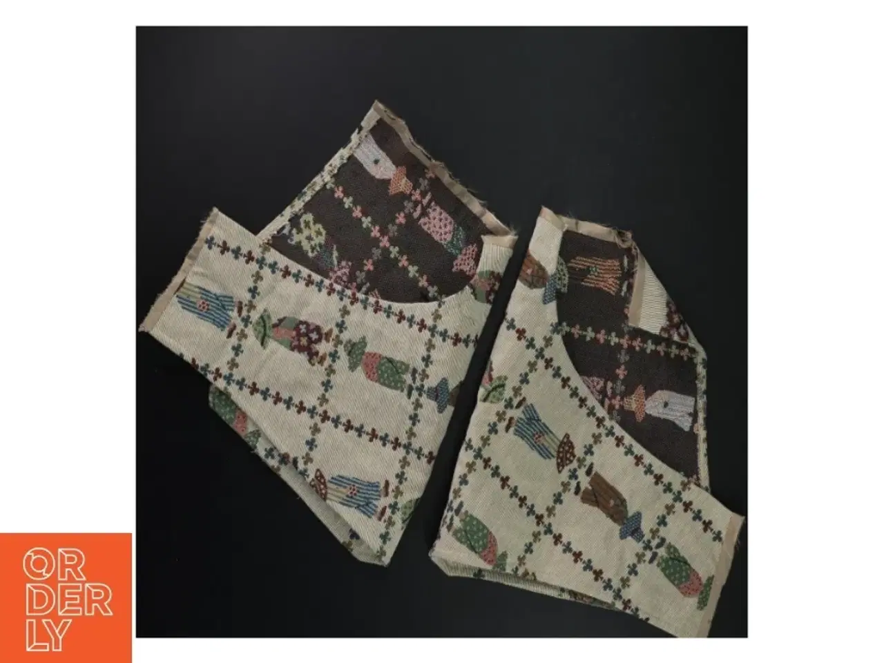 Billede 1 - Forstykker til vest (str. 47 x 25 cm)