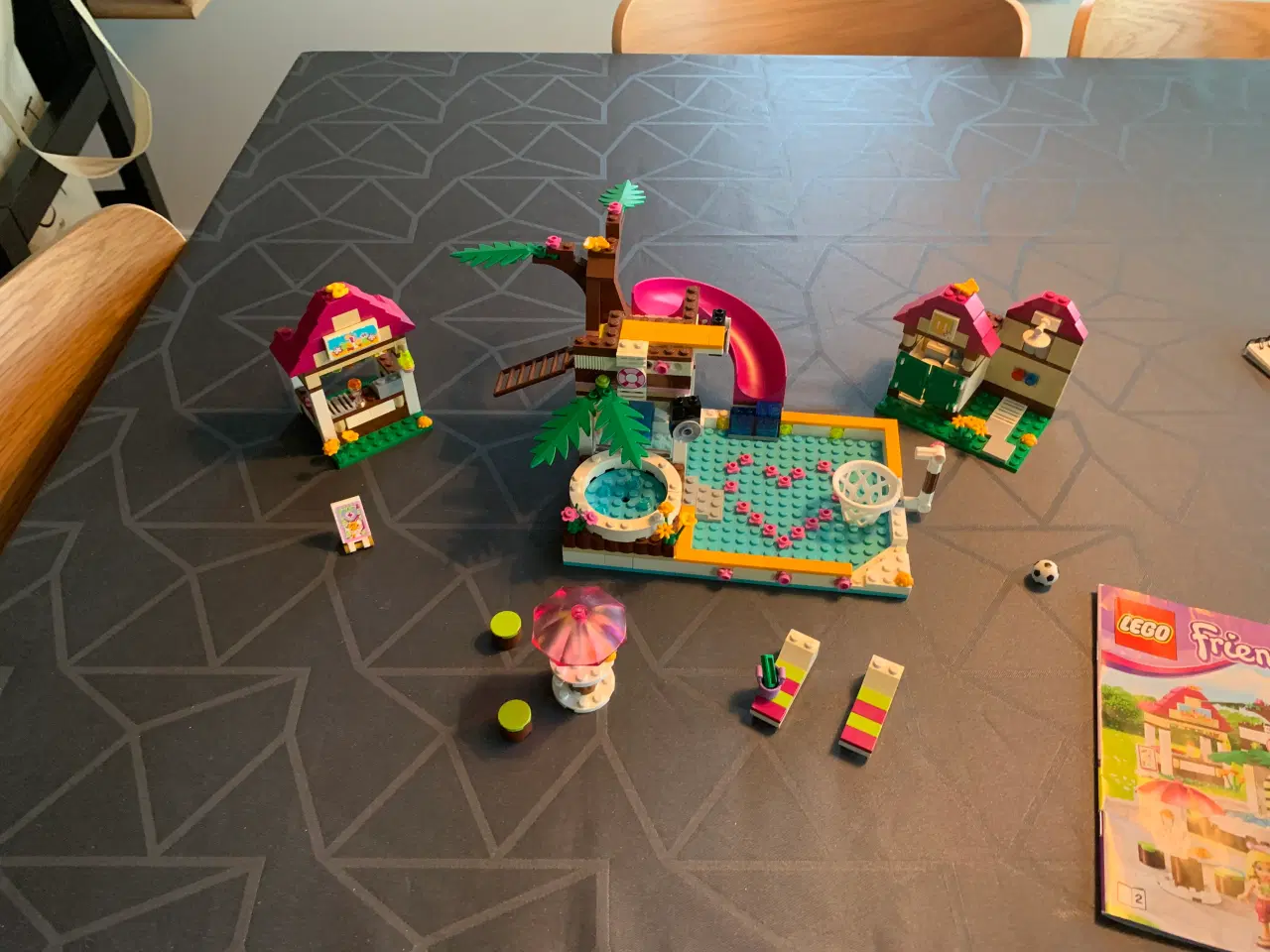 Billede 2 - Lego Freinds 41008