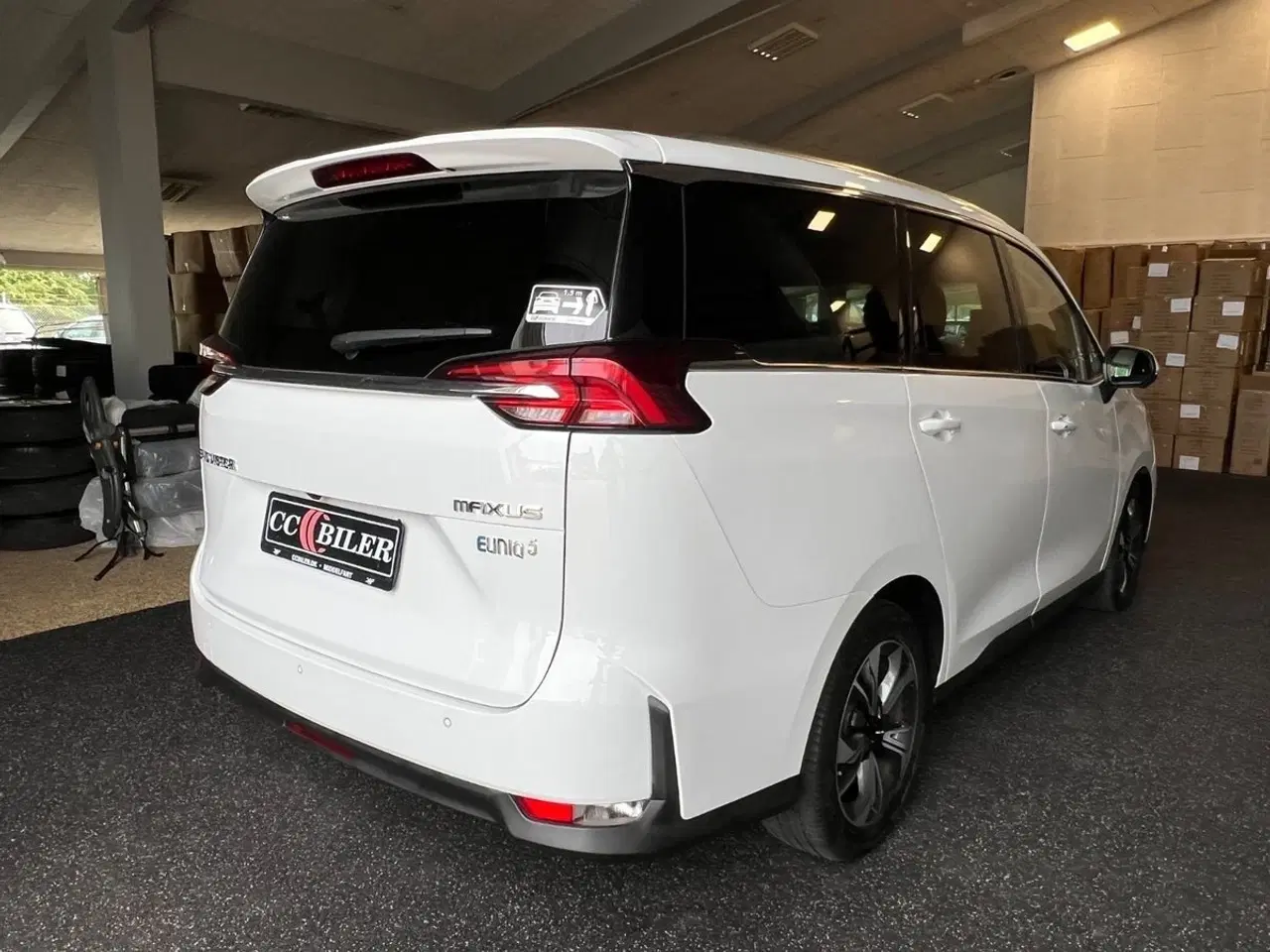 Billede 4 - Maxus Euniq5 52 Exclusive 7prs