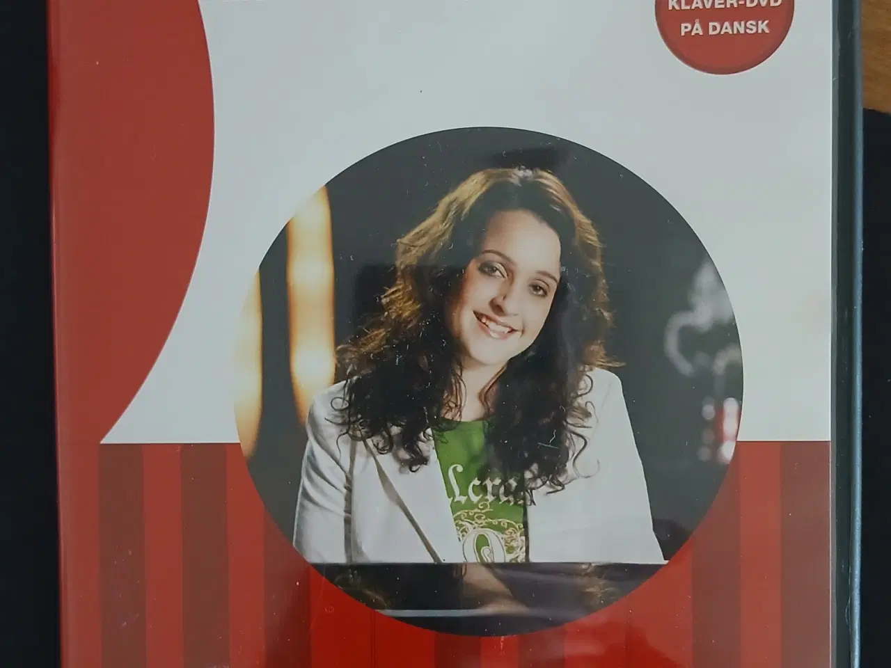 Billede 1 - Lær at spille klaver DVD Sælges 