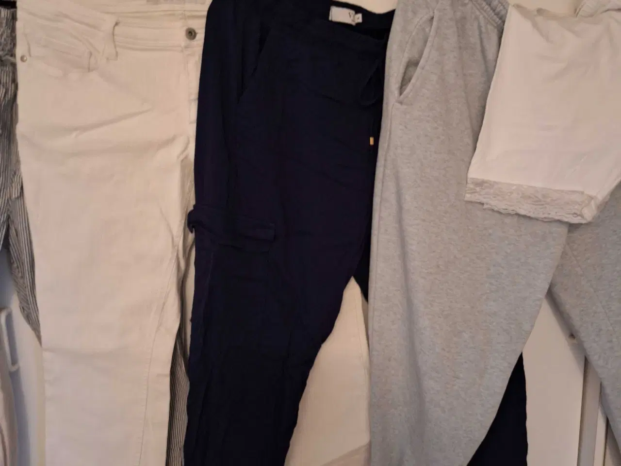 Billede 3 - 28 stk dametøj. Ca str m-xl