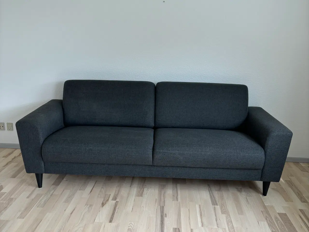 Billede 3 - 1 år gammel sofa sælges. Befinder sig i Gråsten 