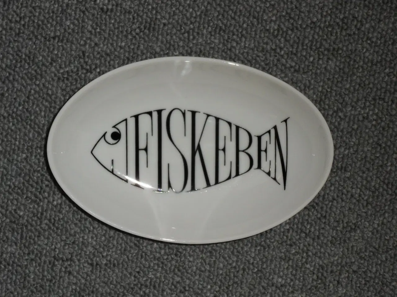 Billede 1 - Fiskeben. Skål. Asiet. Porcelæn